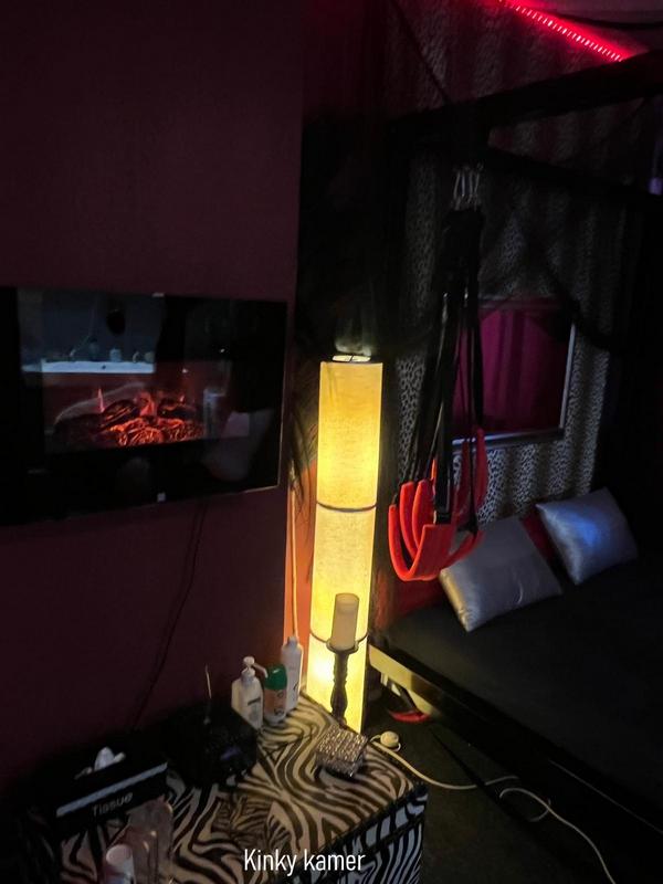 Kinky-Kamer (7)